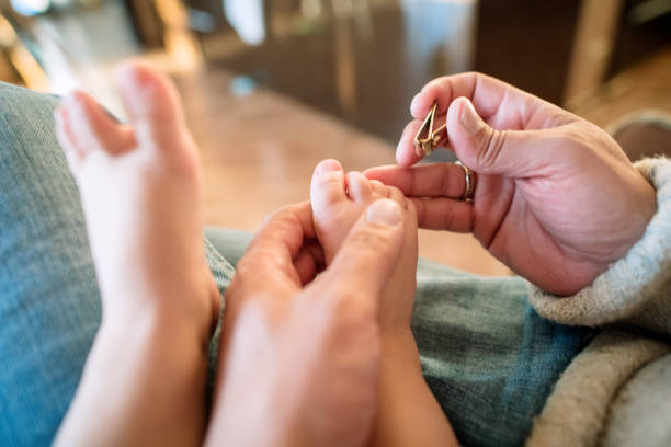 How to care your baby nails