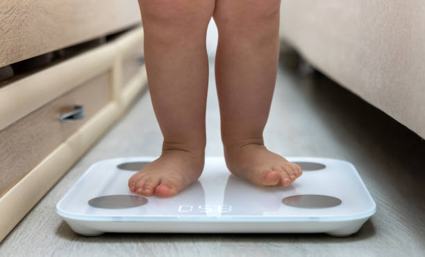 Weight and height give a lot of idea about baby’s physical development. A child's weight and measurements are taken from birth, especially in the first year, by pediatricians. Baby's weight and height at birth: The timing of pregnancy and the genetic inheritance that selects for child birth. In principle determines its weight and size. So parents' size or height affects the child's height and weight. It affects not only the time of birth but also the subsequent development of the child. As early as the 38th week of pregnancy, more attention should be paid to the baby's weight gain. Because the mother's diet and physical illness during this period affect the weight and height of the baby at birth and can affect the mother's diabetes and the baby's weight and size. The time of birth is the most frequently asked question about the weight and size of the baby. The question arises among everyone about the weight of the baby after birth. A full-term baby would be considered blanket weight if it is generally below 2.5 kg. Again a full term baby weighing 4kg is considered overweight. So a full-term baby is considered to have a birth weight of three kg or around as ideal weight. What is the growth and weight of the child?: Measuring the baby's weight and height are routine tests that the pediatrician will check at each visit. Baby's growth in weight and size is not always the same. Generally, the baby's weight and size change every three months during the first year. Similarly, weight gain in the first three months ranges from 750 to 900 gm per month. It decreases between the third and sixth months and increases to 500 to 600 grams per month. Between the sixth and ninth months, the baby's weight increases and gradually decreases, during which the baby's weight increases by 300 to 400 grams per month. In the ninth to one year it falls to between 250 and 300 grams.